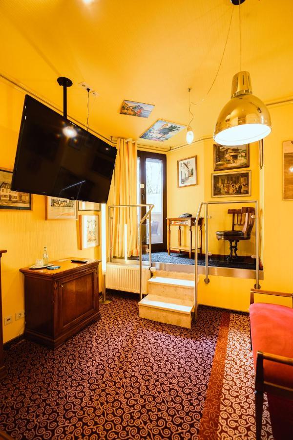 Design Hotel Euskirchen Ngoại thất bức ảnh